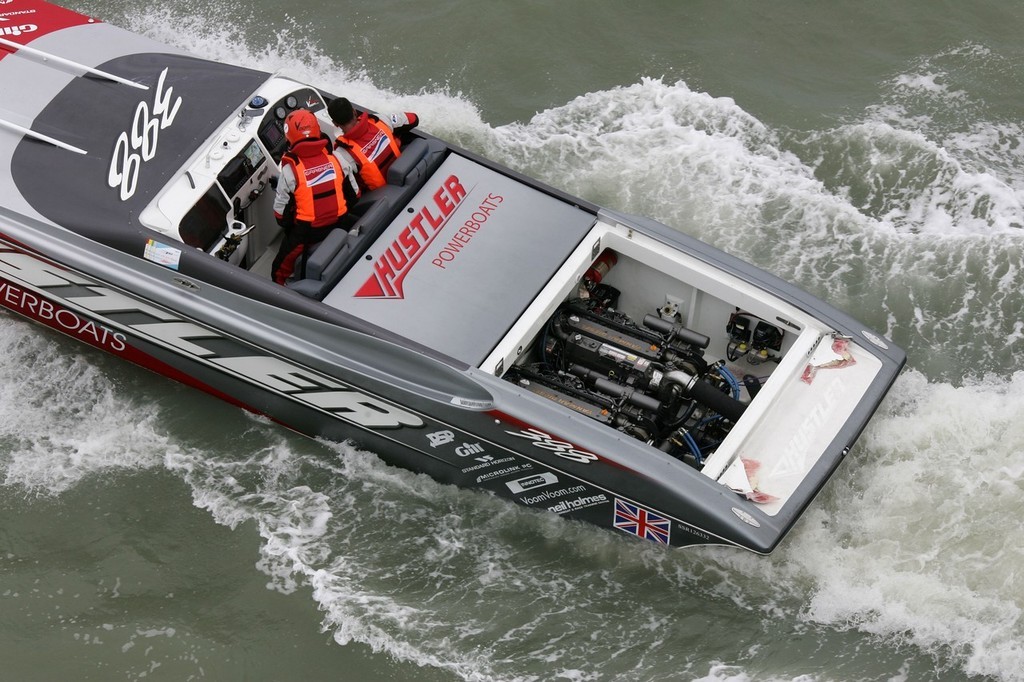 VoomVoom.com, Hustler. Vahid Ganjavian, Charlie Williams-Hawkes © Powerboat P1 World Championship http://www.powerboatp1.com
